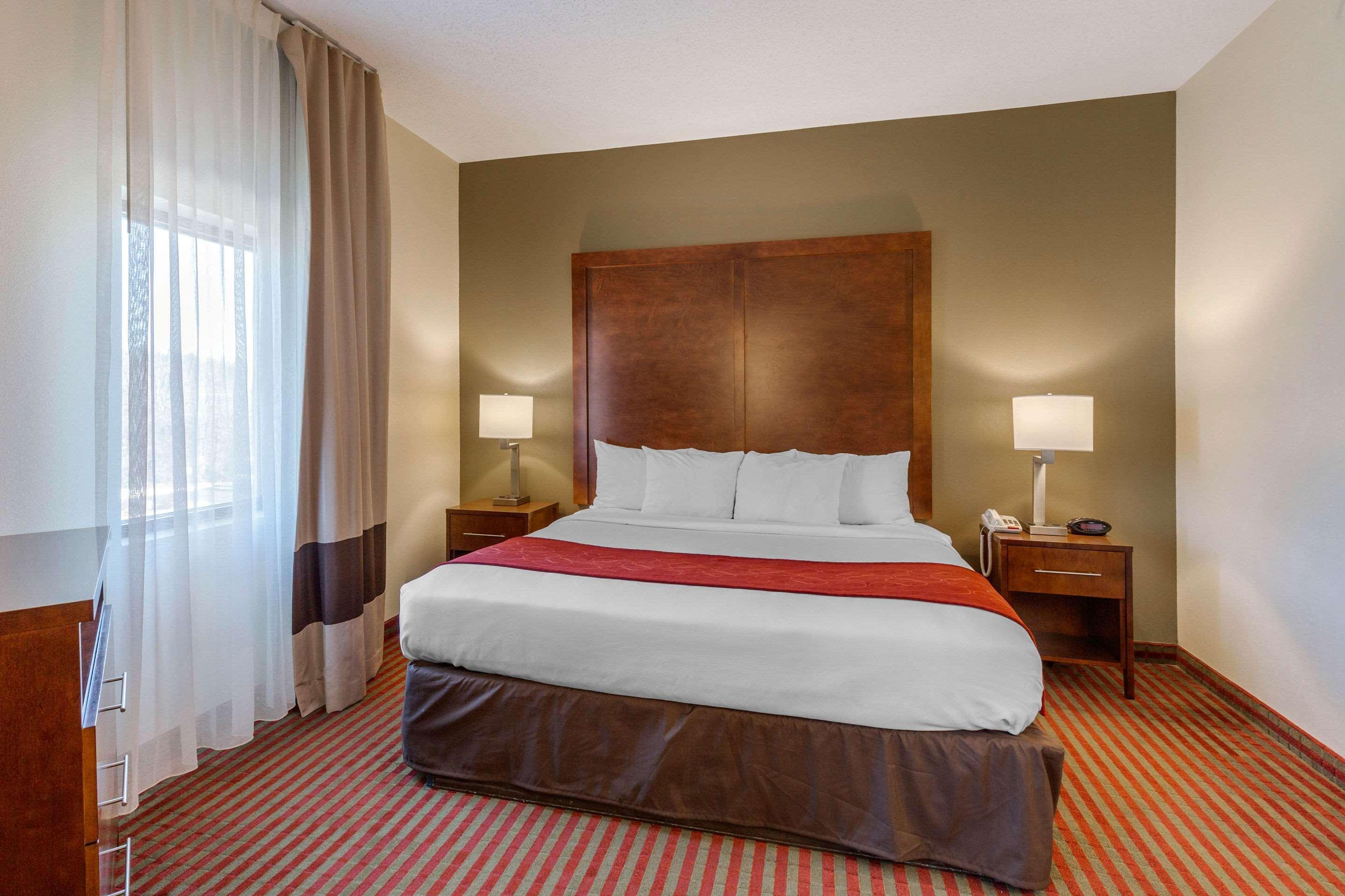 Express & - Historic District By Ihg