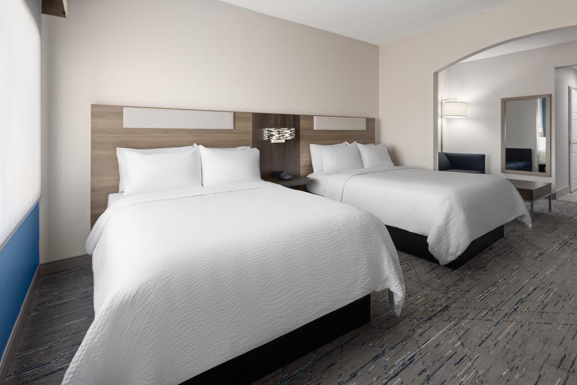 Hotel Express & - Historic District By Ihg