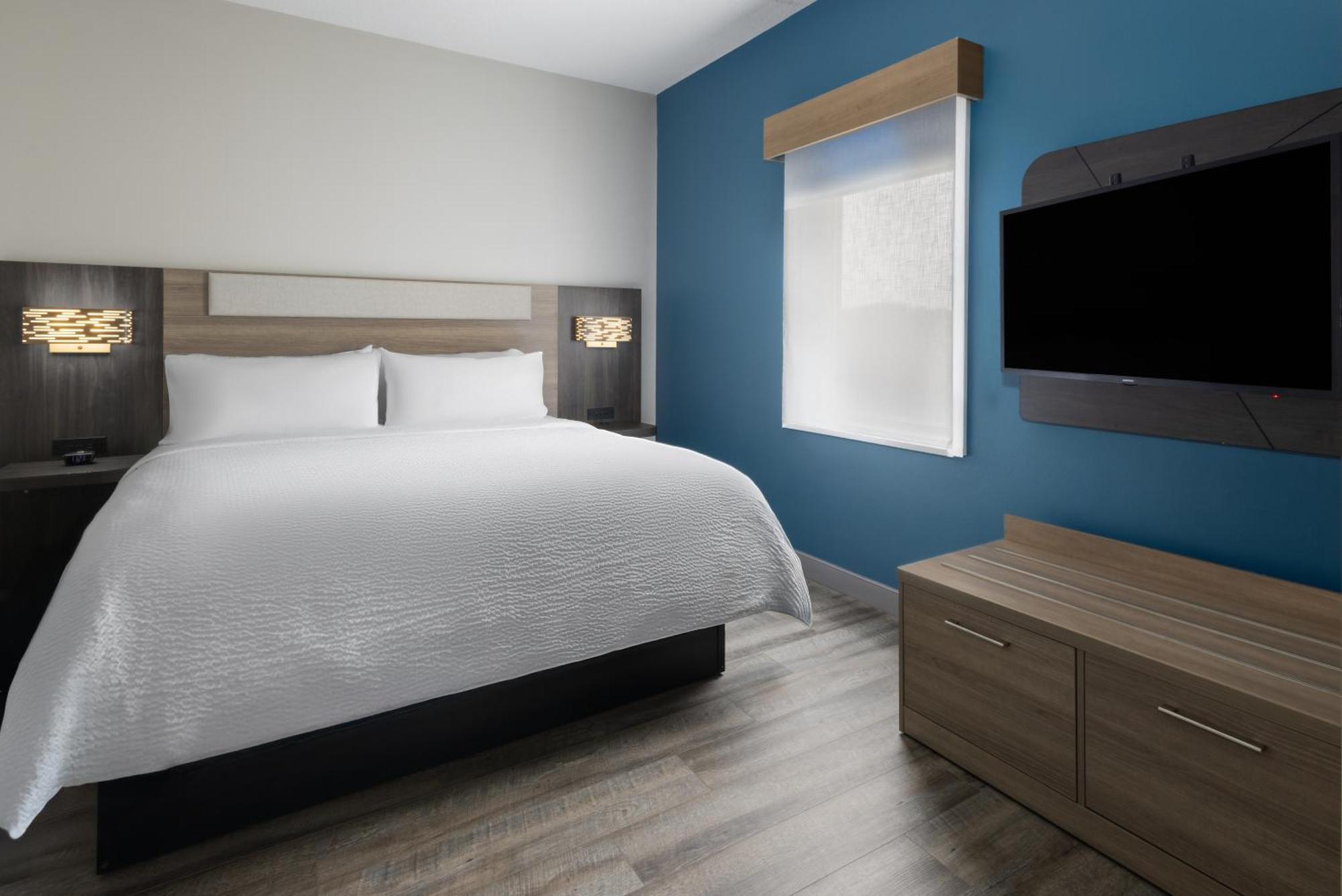 Express & - Historic District By Ihg Hotel Leesburg