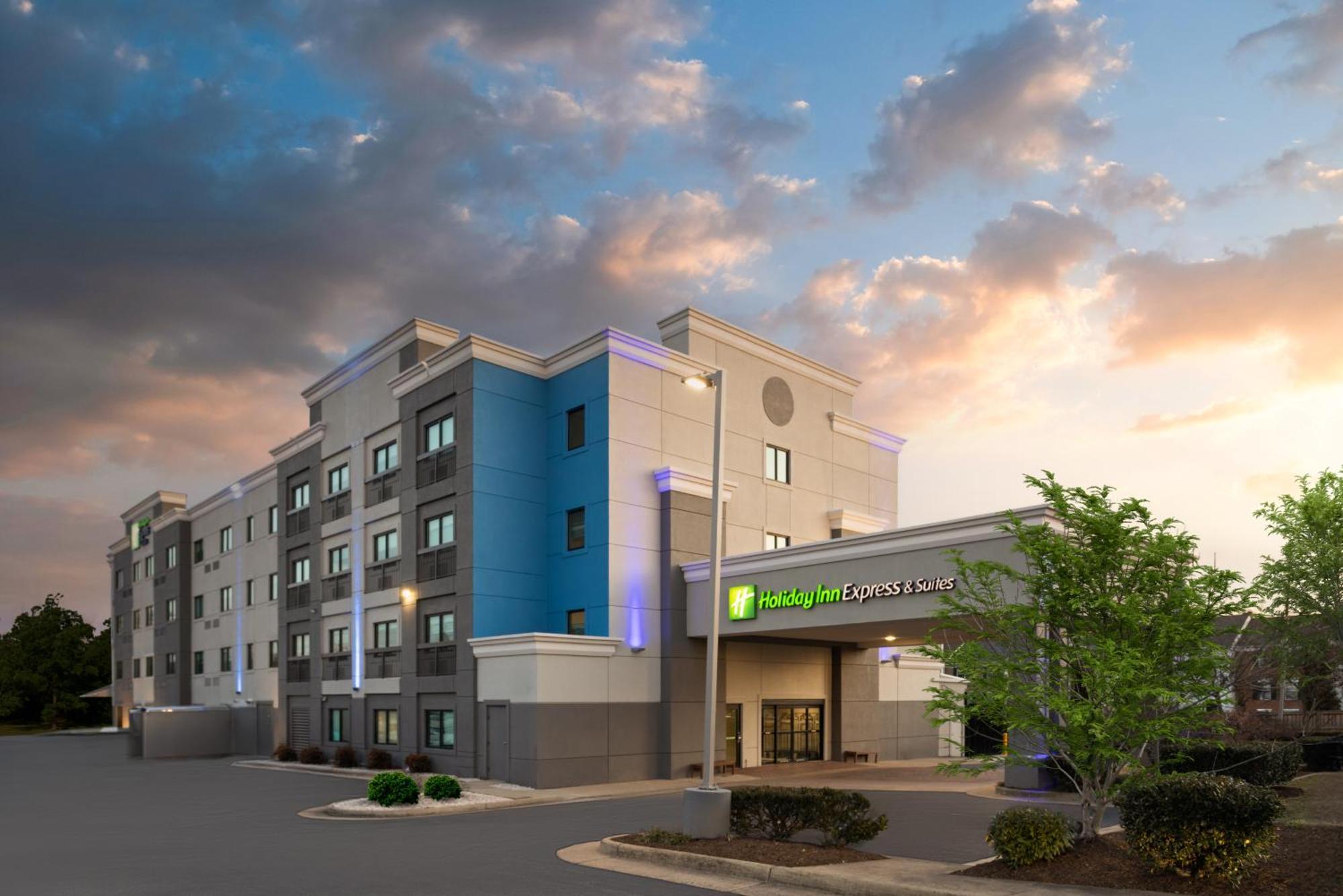 Express & - Historic District By Ihg